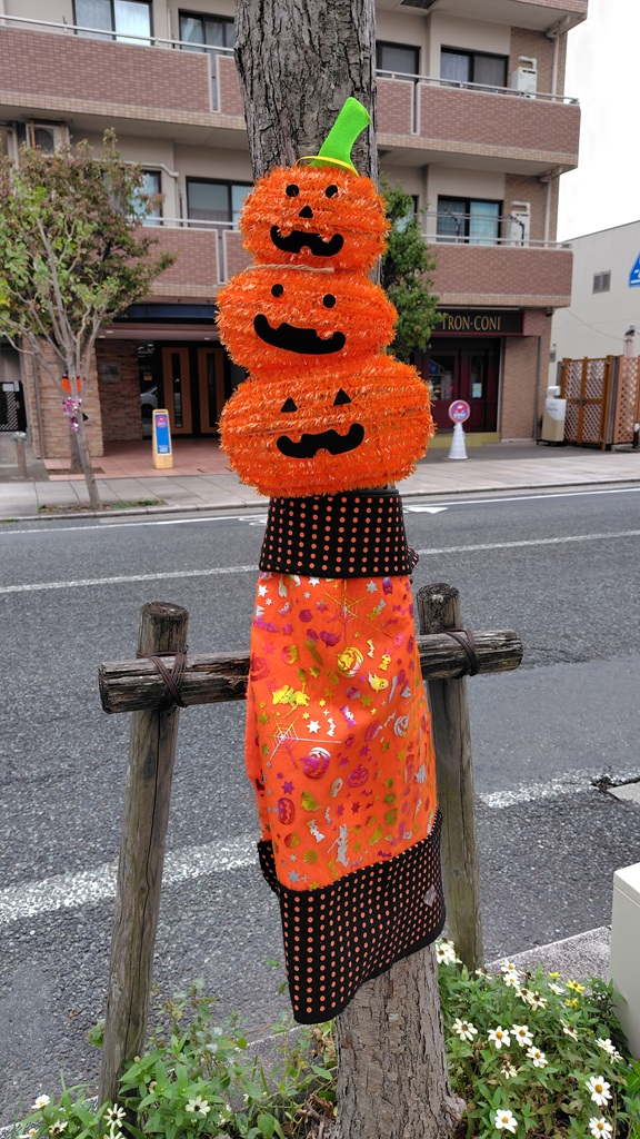 大通り商店街のハロウィーン飾り付け ハロウィン飾り付け