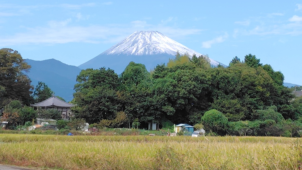 10/23富士山初冠雪