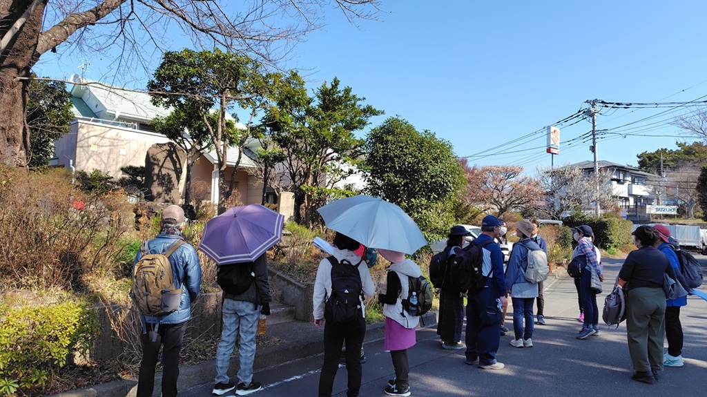 雲助備前繁は雲助の大元締めで1867(慶応3)年、大名行列の人足頭と荷物のことで揉め、人足頭に斬られ亡くなった